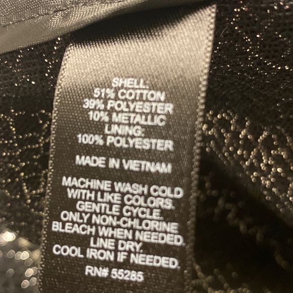 Express metallic snakeskin print black skort. - Picture 9 of 9